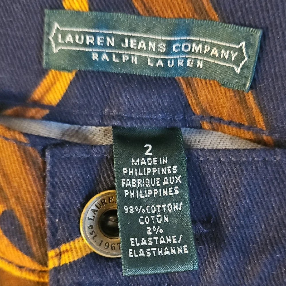 Stylish Navy Pants with Gold Chain Print - Picture 2 of 5